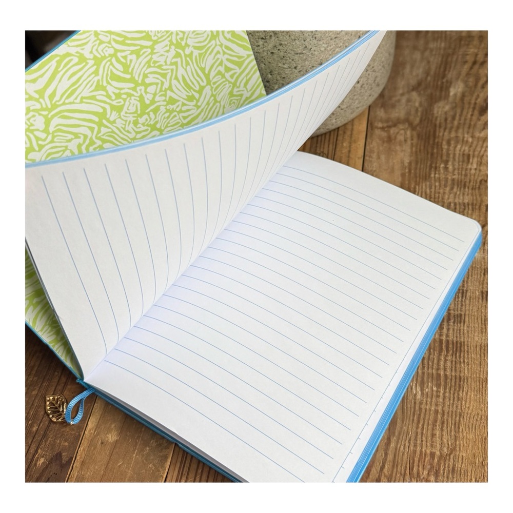 Lilly Pulitzer • Jewelry Folio + Matching Journal - Picture 8 of 8
